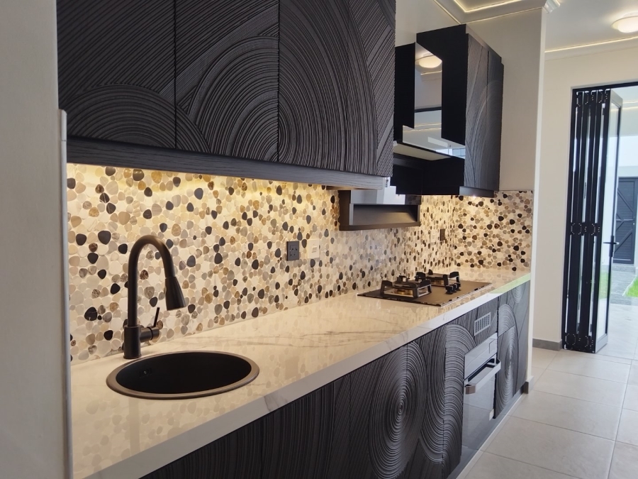 4 Bedroom Property for Sale in Sandown Western Cape